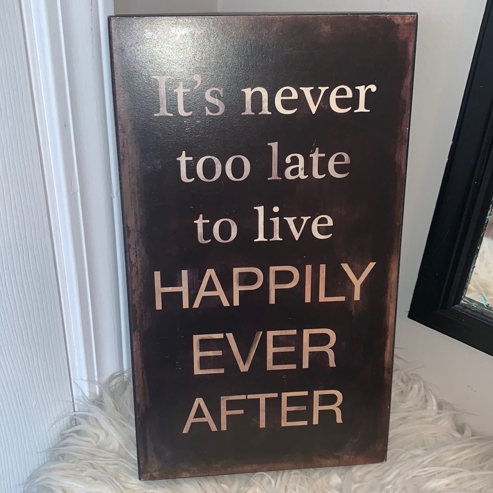 Farmhouse sign